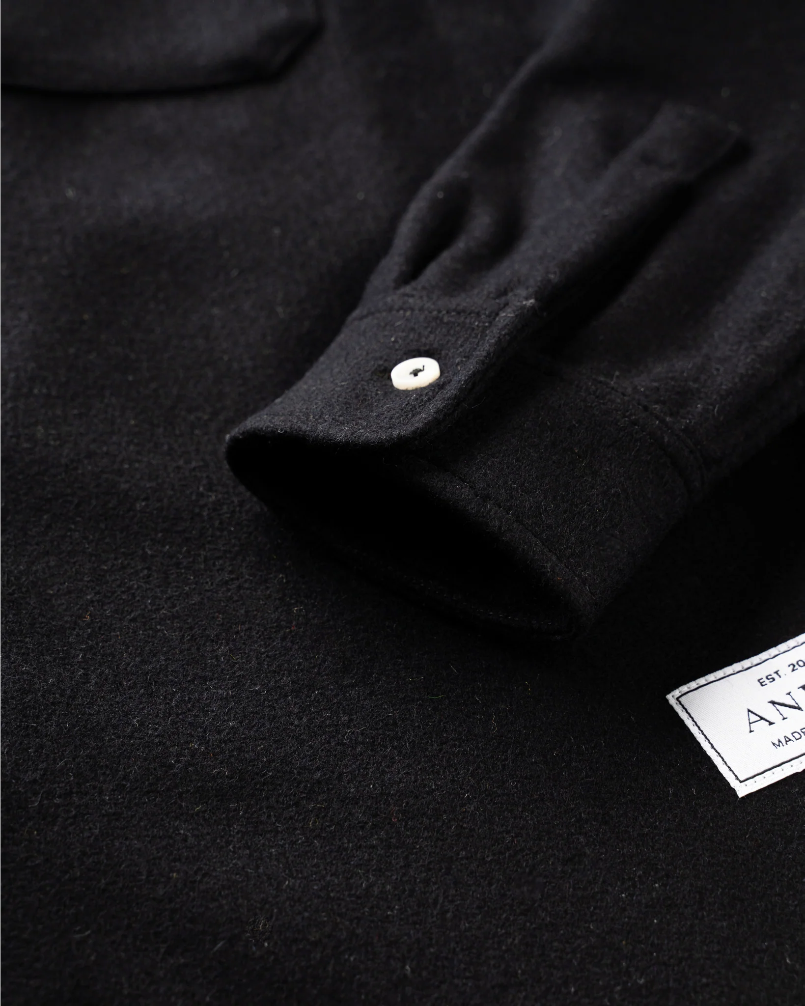 Past Season Berlino Wool - Image 11